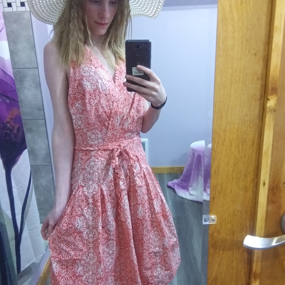Gorgeous Double Layered Red Patterned Dress!
